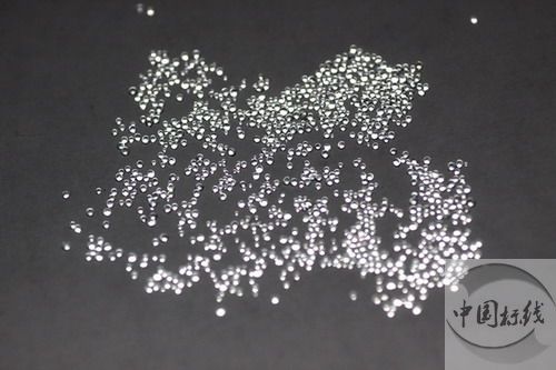 太和金属表面处理厂喷砂玻璃微珠清理